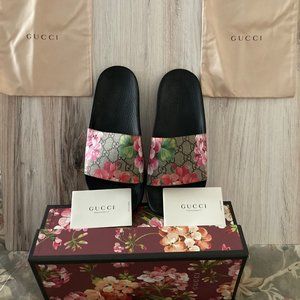 GG Blooms Supreme floral